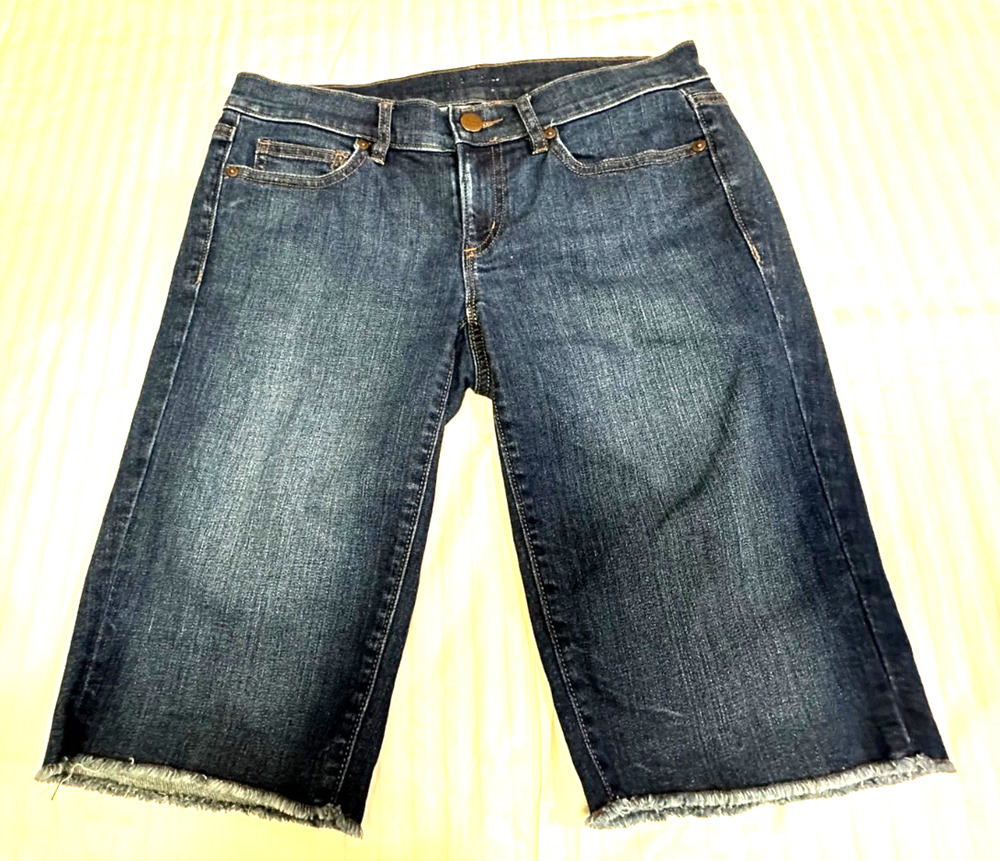 🍏🍏🍏 ANN TAYLOR LOFT WOMENS JEANS SHORTS WAIST 31 IN.🍏🍏🍏